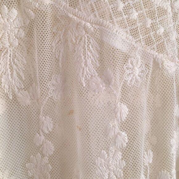 EXPRESS Lace Boho Tunic Top | Size Small - Picture 7 of 8